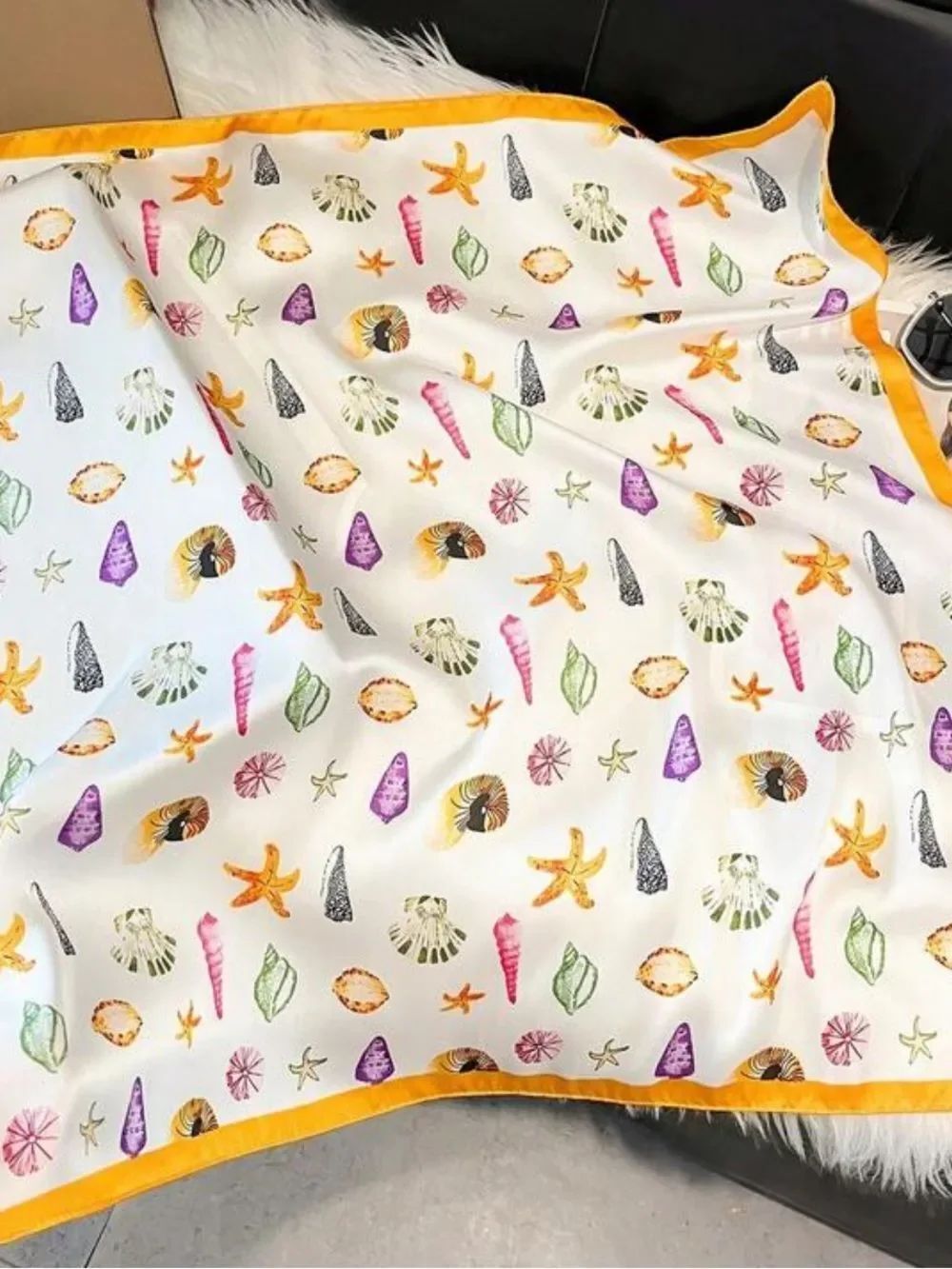 Seashell Print Scarf S146